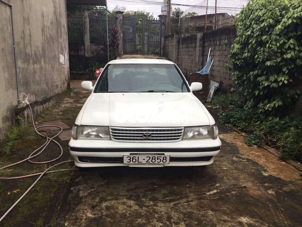 Toyota Cresta   MT 1989 - Bán ô tô Toyota Cresta MT sản xuất 1989, màu trắng, nhập khẩu