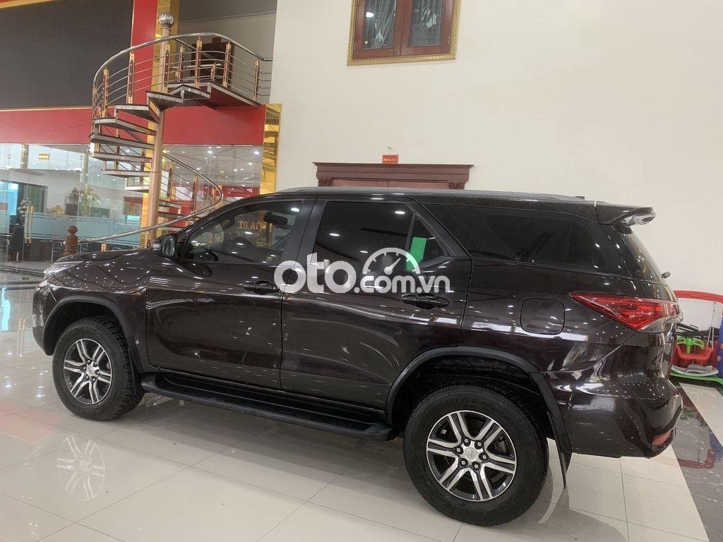 Toyota Fortuner  2.4G 4x2MT 2019 - Cần bán Toyota Fortuner 2.4G 4x2MT đời 2019, màu đen