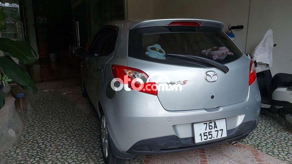 Mazda 2 2012 - Bán ô tô Mazda 2 đời 2012, màu bạc