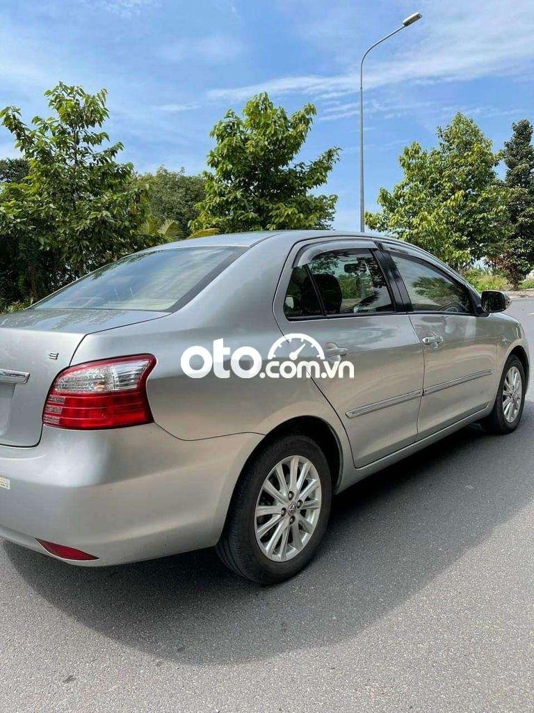 Toyota Vios MT 2009 - Bán ô tô Toyota Vios MT 2009, màu bạc, nhập khẩu nguyên chiếc 