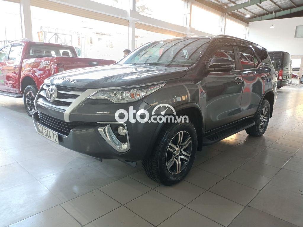 Toyota Fortuner 2.5MT   2018 - Cần bán xe Toyota Fortuner 2.5MT năm sản xuất 2018, màu xám, nhập khẩu nguyên chiếc  