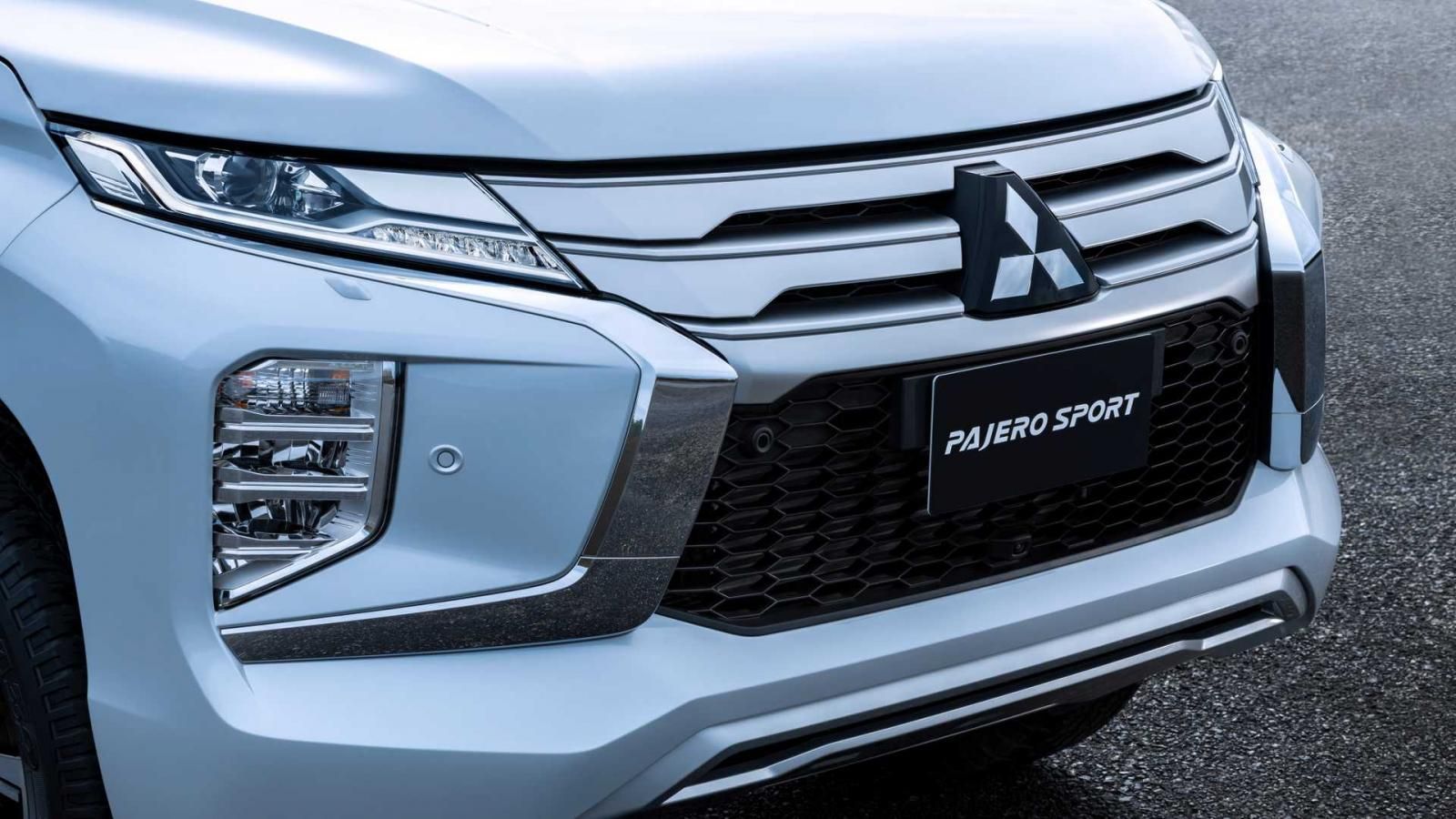 Mitsubishi Pajero Sport 2021 - [Ưu đãi] Pajero Sport AT, xe nhập Thái Lan, ưu đãi 50% thuế trước bạ kèm hỗ trợ về giá