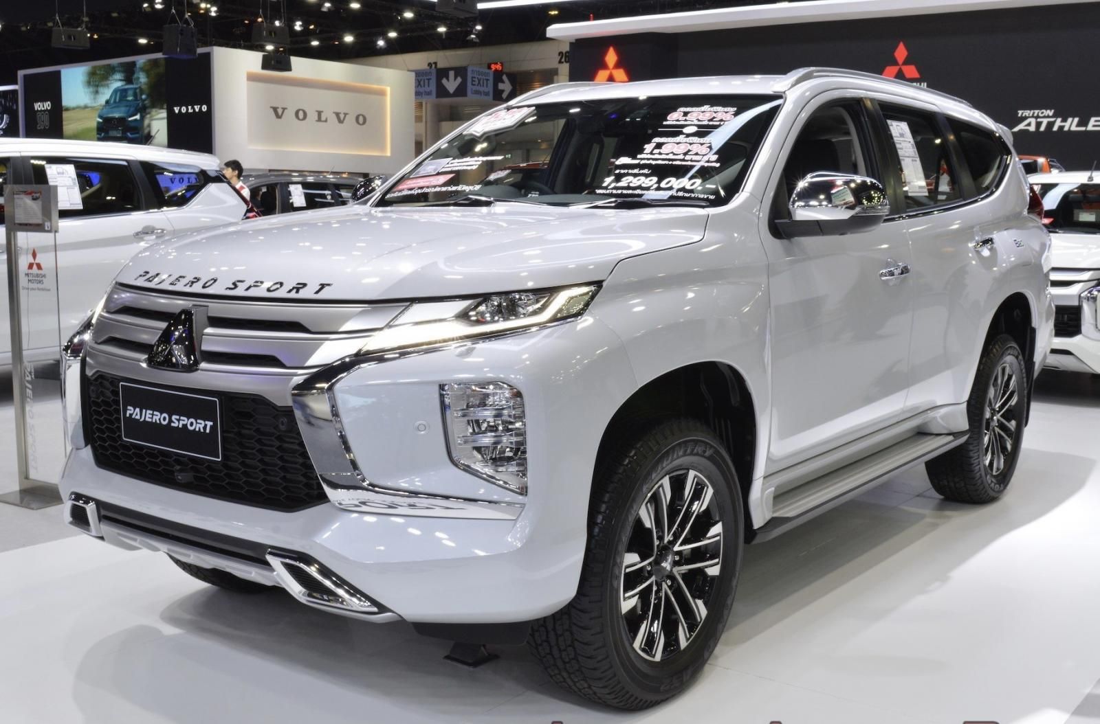 Mitsubishi Pajero Sport 2021 - [Ưu đãi] Pajero Sport AT, xe nhập Thái Lan, ưu đãi 50% thuế trước bạ kèm hỗ trợ về giá