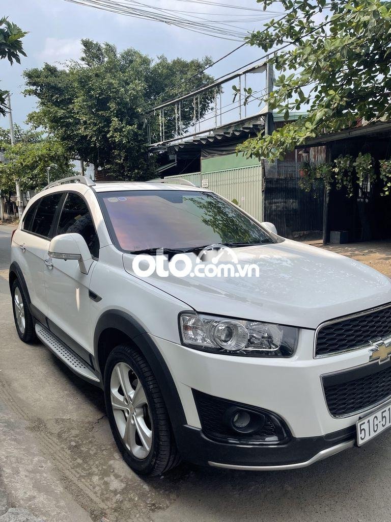 Chevrolet Captiva LTZ 2014 - Bán Chevrolet Captiva LTZ năm 2014, màu trắng, giá tốt