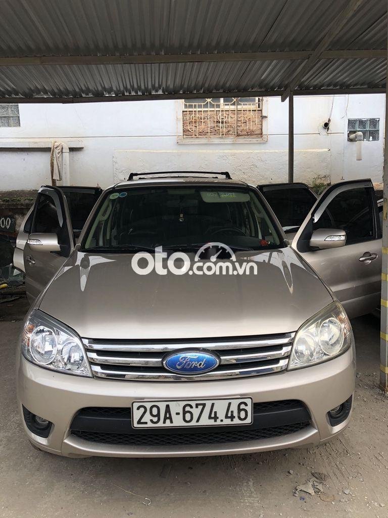 Ford Escape XLS 2010 - Cần bán xe Ford Escape XLS sản xuất năm 2010 chính chủ