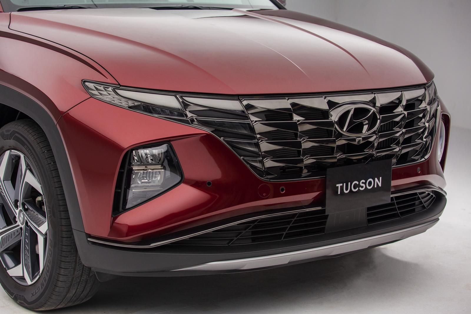 Hyundai Tucson AT 2022 - Bán Hyundai Tucson 2021, màu đỏ - Giảm 30tr trừ thẳng vào giá, hỗ trợ 50% thuế trước bạ, sẵn xe giao ngay