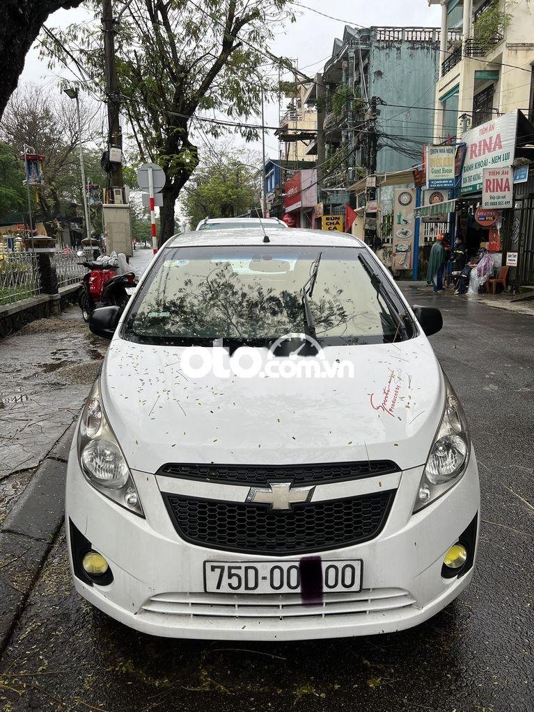 Chevrolet Spark AT 2011 - Cần bán Chevrolet Spark AT sản xuất 2011, màu trắng, nhập khẩu