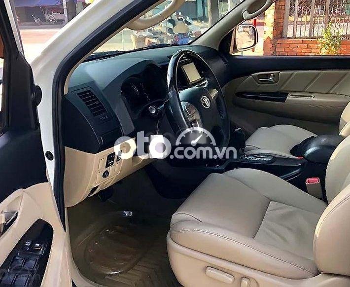 Toyota Fortuner  Sportivo  2016 - Bán Toyota Fortuner Sportivo sản xuất năm 2016, màu trắng, nhập khẩu, 720 triệu