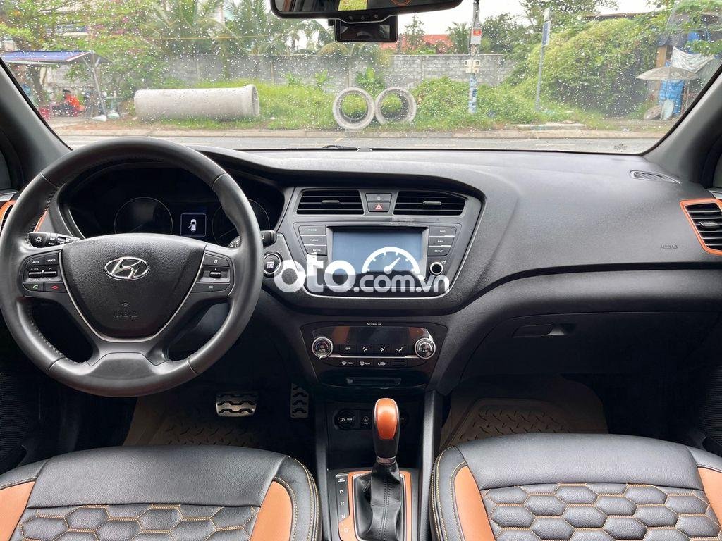 Hyundai VT260 2016 - Cần bán Hyundai i20 Active sản xuất 2016, 465tr