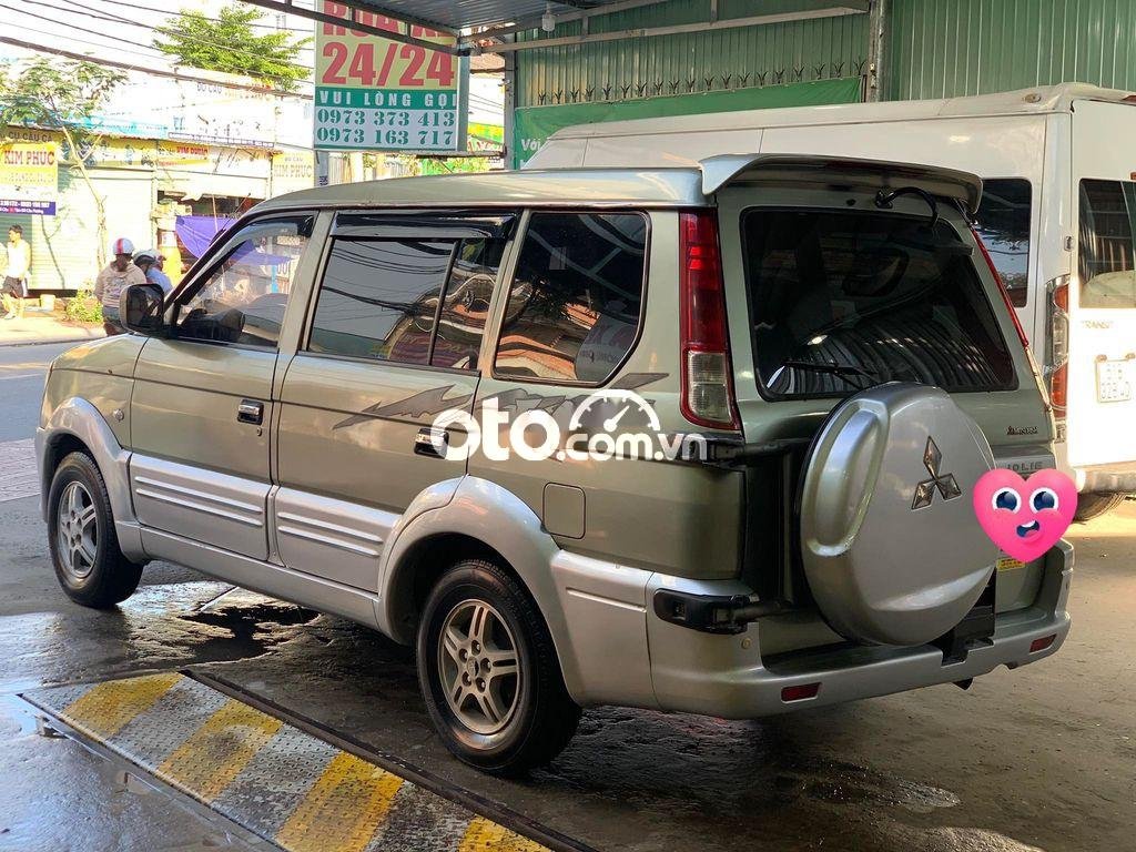 Mitsubishi Jolie 2004 - Bán ô tô Mitsubishi Jolie sản xuất năm 2004, màu xanh lục, xe nhập