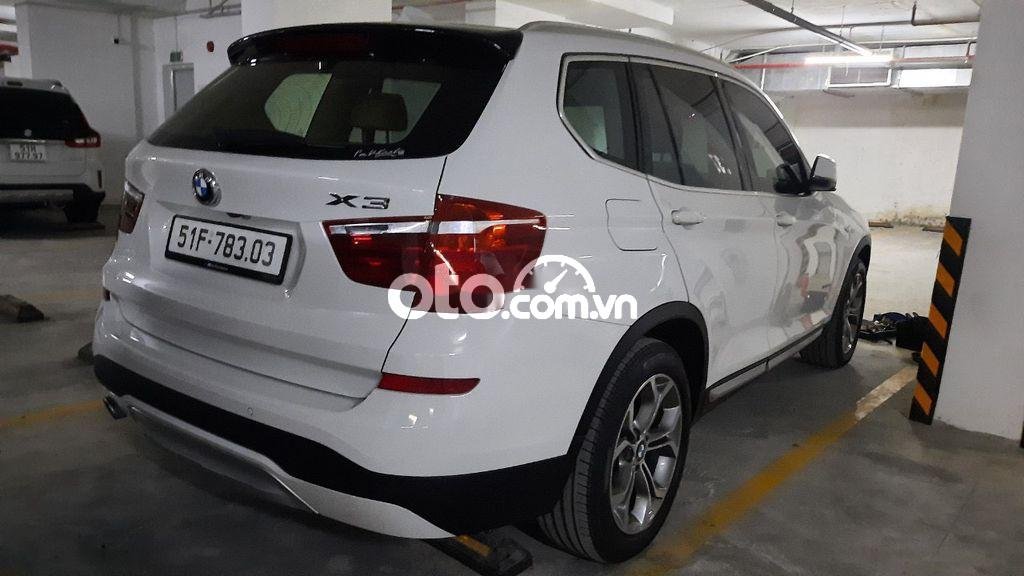 BMW X3  LCi bản xLine 2017 - Bán BMW X3 LCi bản xLine năm sản xuất 2017, màu trắng, xe nhập