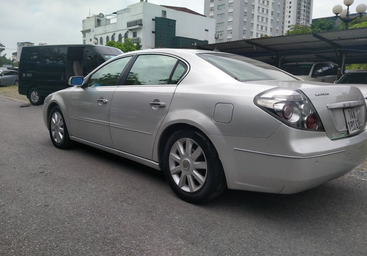 Buick Lacrosse   C  2008 - Bán ô tô Buick Lacrosse C sản xuất năm 2008, màu bạc, nhập khẩu chính chủ