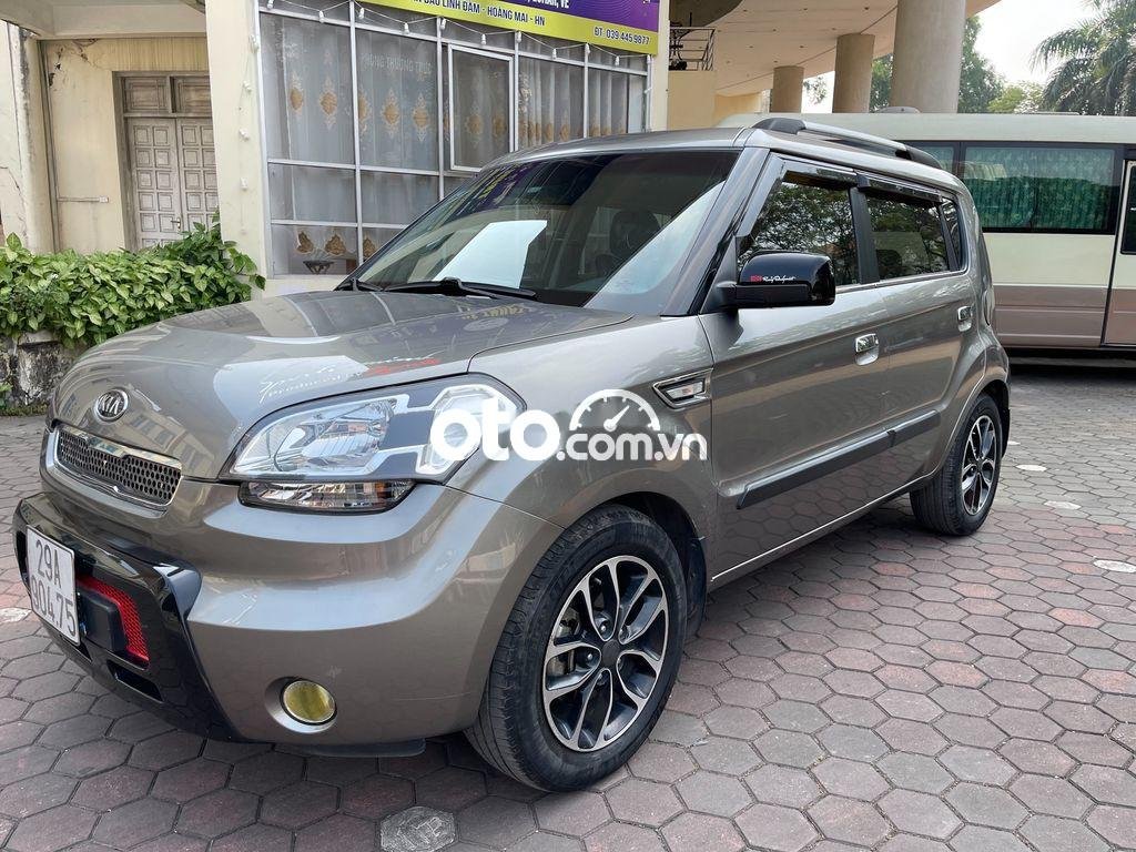 Kia Soul 2010 - Cần bán gấp Kia Soul năm 2010, màu xám, xe nhập, 315tr