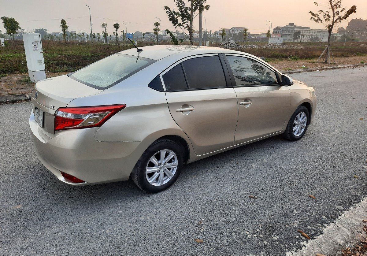 Toyota Vios   MT  2016 - Cần bán gấp Toyota Vios MT năm 2016, giá 270tr