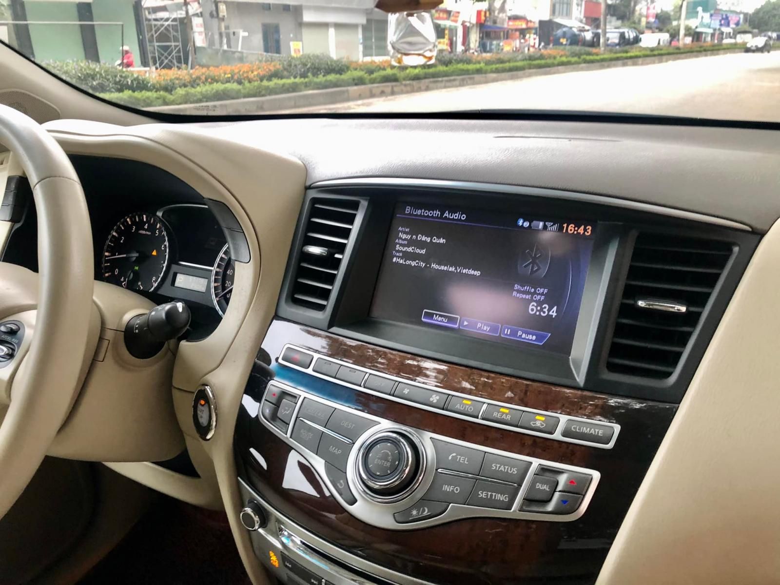 Infiniti QX60 AT 2013 - Cần bán Infiniti QX60 sản xuất năm 2013, màu độc đẹp