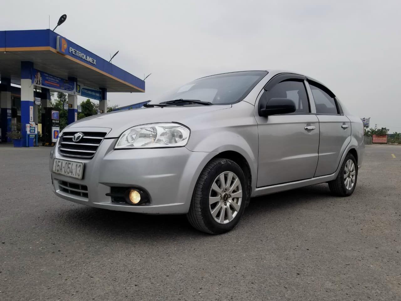 Daewoo Gentra 2008 - Bán xe Daewoo Gentra năm sản xuất 2008, màu bạc