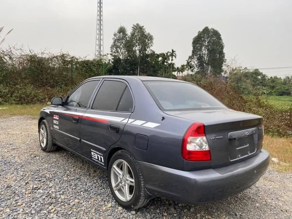 Hyundai Verna 2009 - Bán Hyundai Verna 1.5AT năm 2009, màu xám, giá tốt