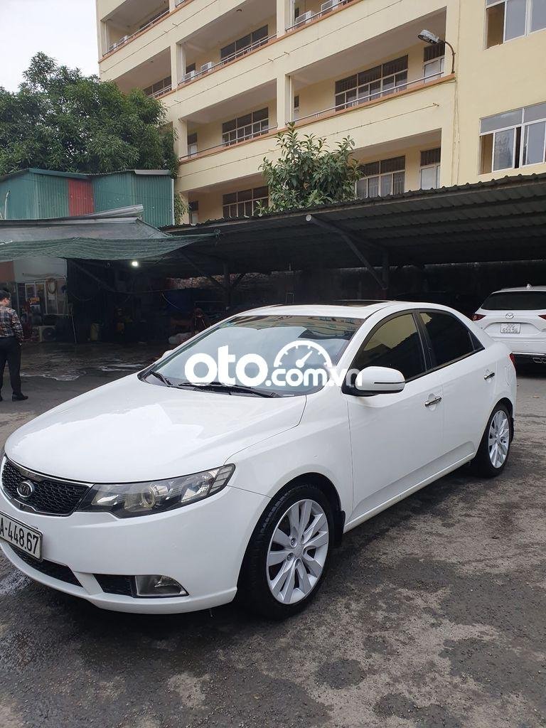 Kia Forte EX 2011 - Cần bán gấp Kia Forte EX sản xuất 2011, màu trắng chính chủ