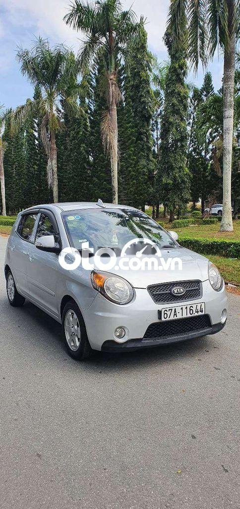 Kia Morning LX 2009 - Cần bán gấp Kia Morning LX sản xuất 2009, màu bạc, xe nhập, giá tốt