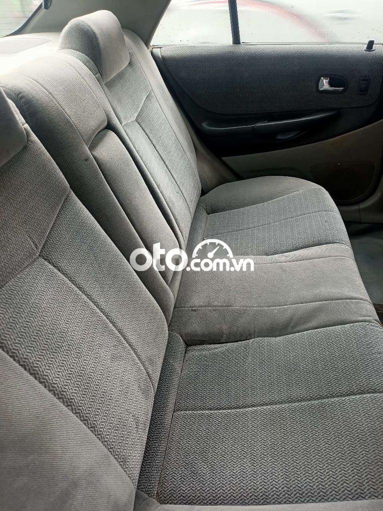 Ford Laser 1.6MT 2004 - Xe Ford Laser 1.6MT sản xuất năm 2004, nhập khẩu