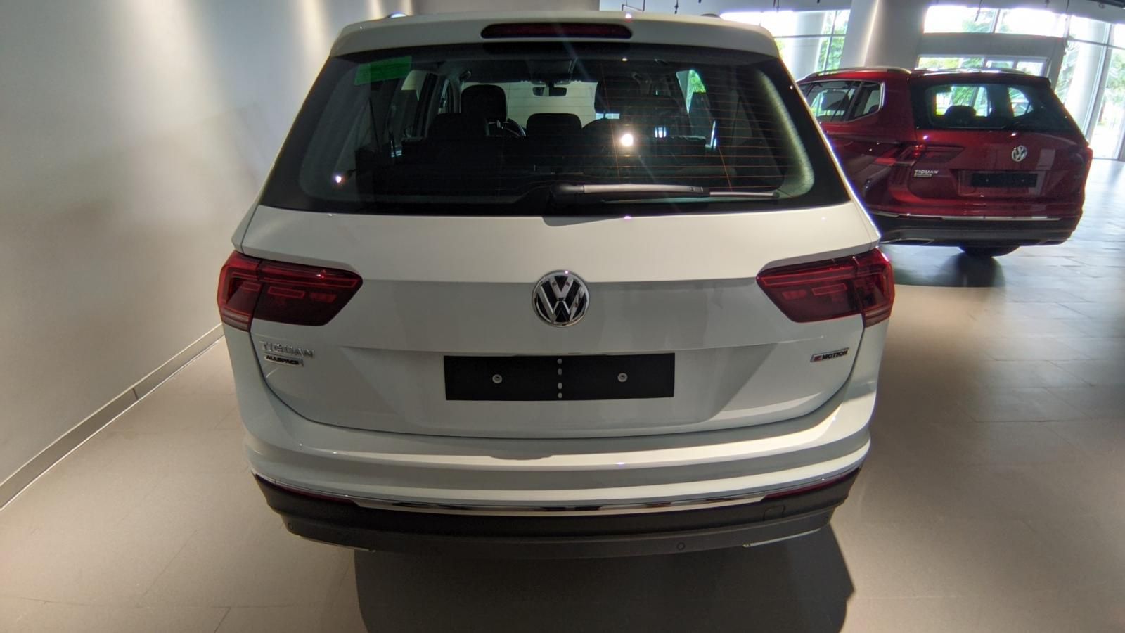 Volkswagen Tiguan 2022 - Xe Volkswagen Tiguan Allspace 2.0 giá tốt nhất