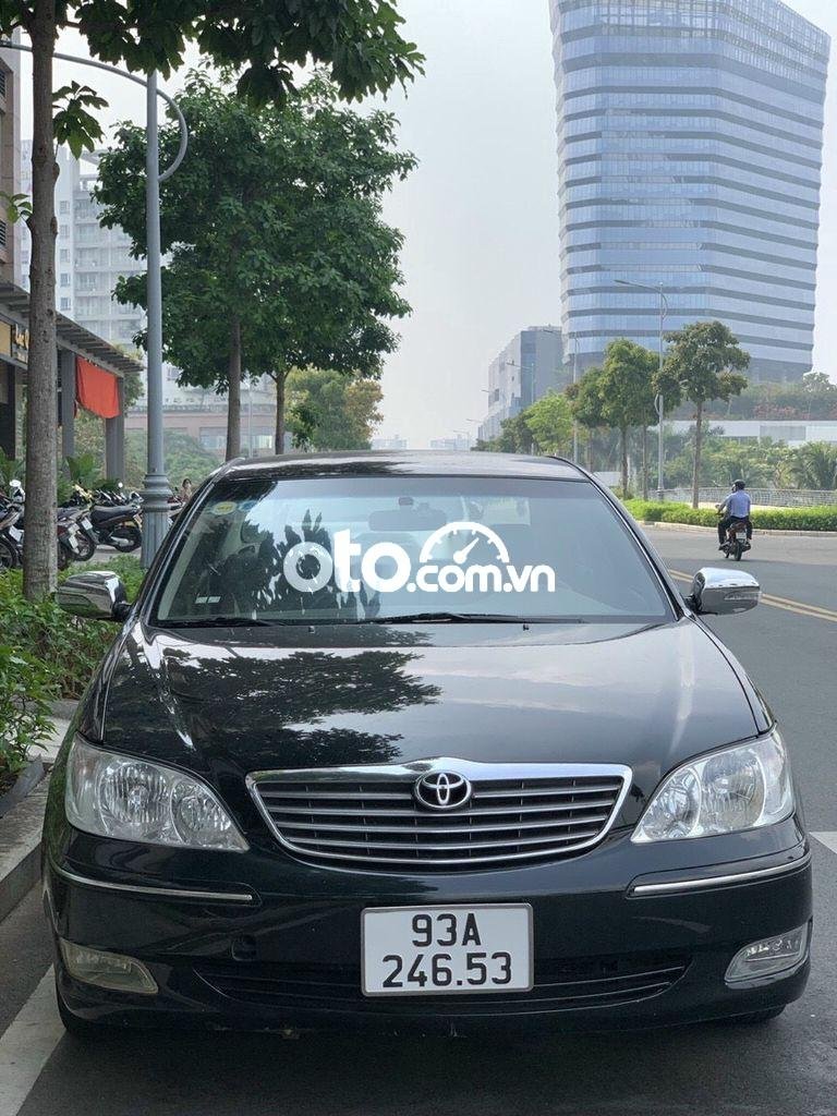 Toyota Camry 3.0V 2003 - Cần bán xe Toyota Camry 3.0V sản xuất 2003, màu đen