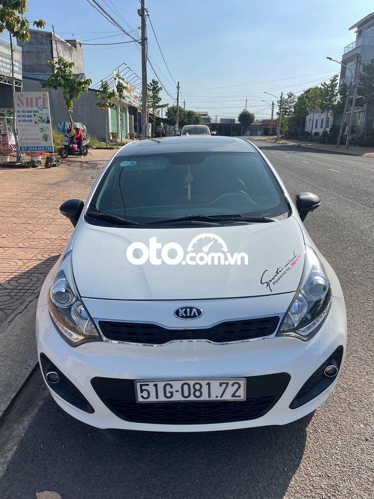 Kia Rio 1.6AT 2013 - Cần bán Kia Rio 1.6AT sản xuất 2013, xe nhập, 340tr