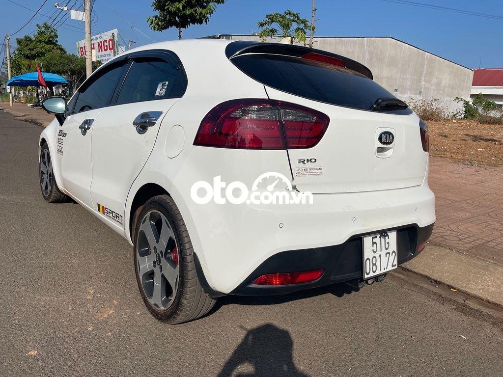 Kia Rio 1.6AT 2013 - Cần bán Kia Rio 1.6AT sản xuất 2013, xe nhập, 340tr