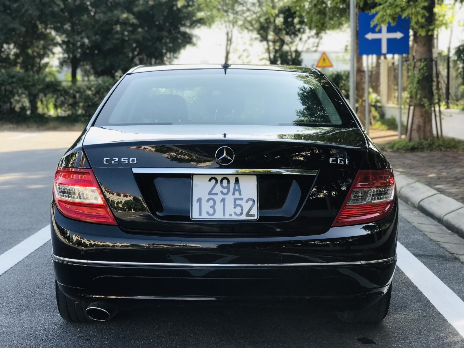 Mercedes-Benz C250 2010 - Bán Mercedes C250 1.8 tubo năm 2010, đăng kí tên tư nhân, đăng kiểm mới, hồ sơ pháp lý đầy đủ, sang tên nhanh gọn