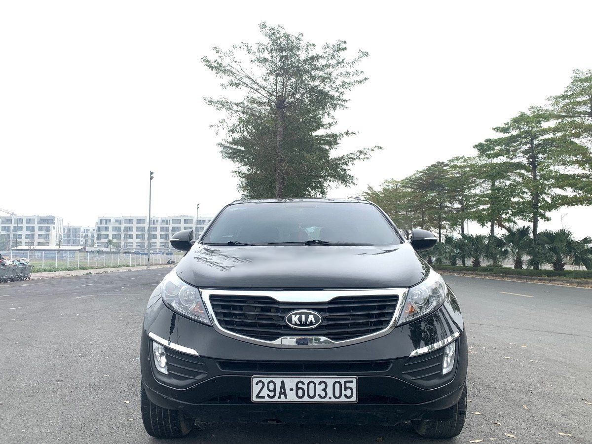 Kia Sportage 2.0 AT 2011 - Cần bán gấp Kia Sportage 2.0 AT năm 2011, màu đen, xe nhập, giá tốt