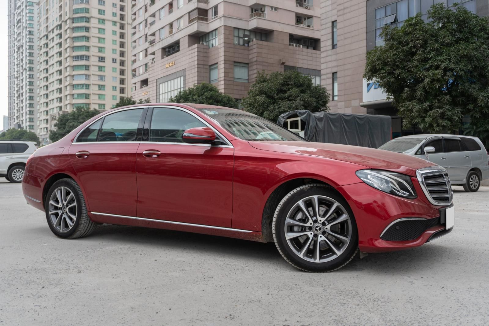 Mercedes-Benz 2020 - Bán Mercedes E200 sx năm 2020