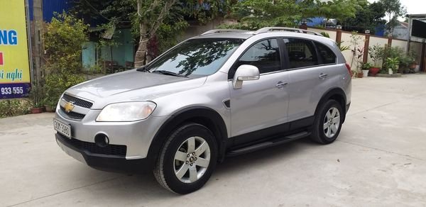 Chevrolet Captiva LT 2008 - Bán xe Chevrolet Captiva LT năm 2008, màu bạc số tự động