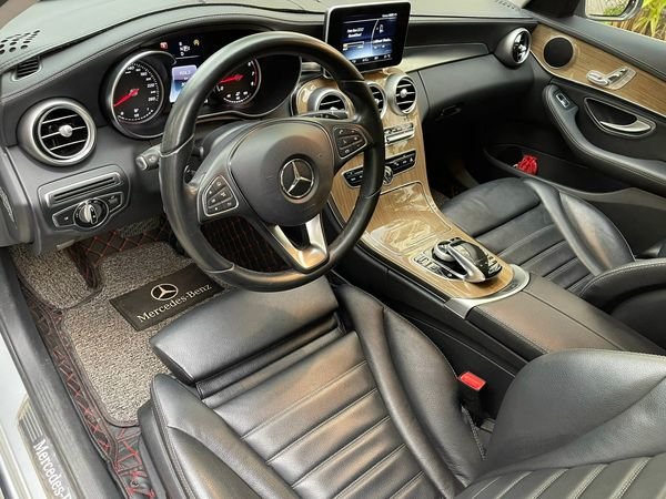 Mercedes-Benz C250 AT 2015 - Bán Mercedes C250 AT năm sản xuất 2015, màu xám
