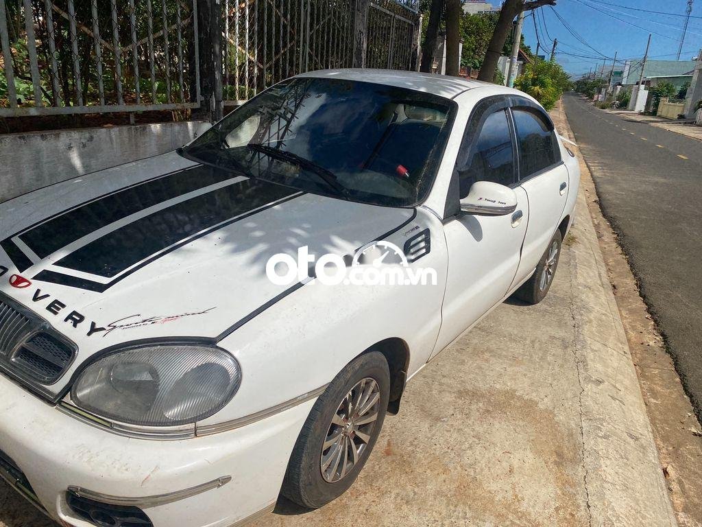 Daewoo Lanos  MT 2000 - Cần bán Daewoo Lanos MT năm sản xuất 2000, màu trắng, 48 triệu