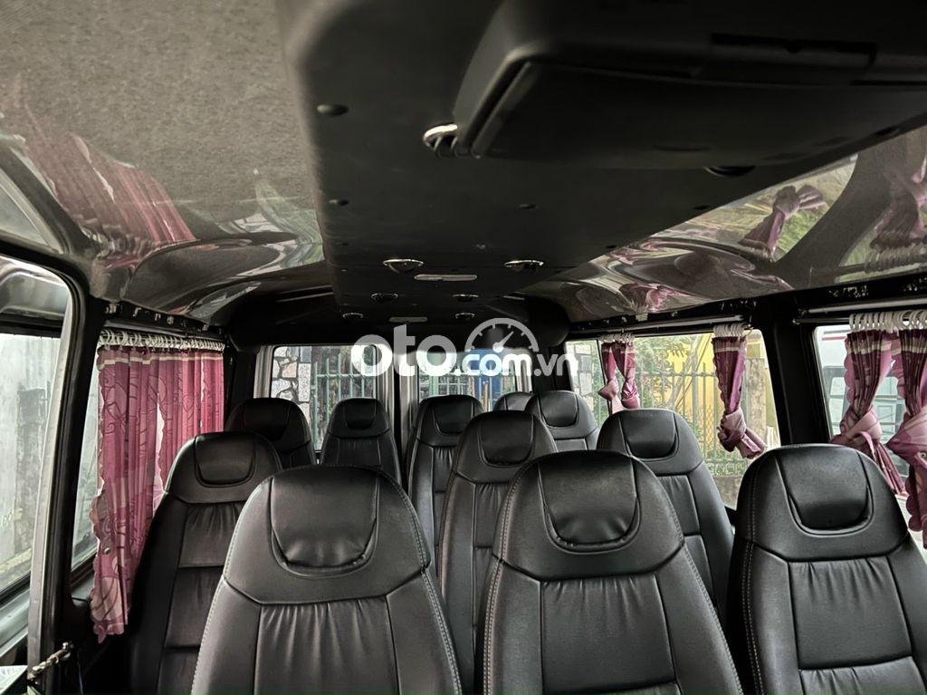 Mercedes-Benz Sprinter 2010 - Cần bán xe Mercedes năm sản xuất 2010, màu bạc, giá 200tr