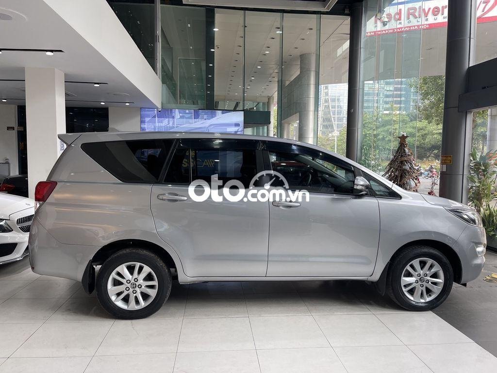 Toyota Innova G  2018 - Xe Toyota Innova G sản xuất 2018, màu bạc giá cạnh tranh