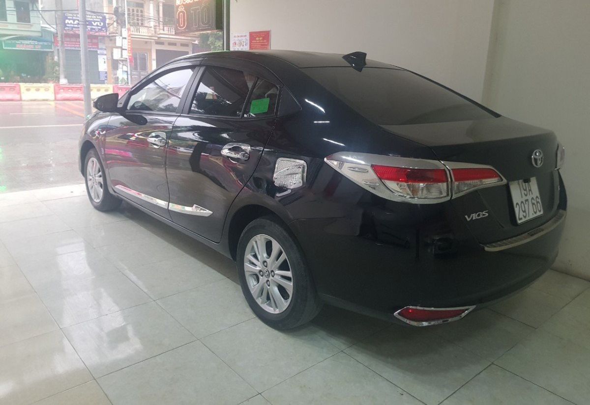 Toyota Vios 2019 - Xe Toyota Vios 1.5E MT sản xuất năm 2019, màu đen, 395 triệu