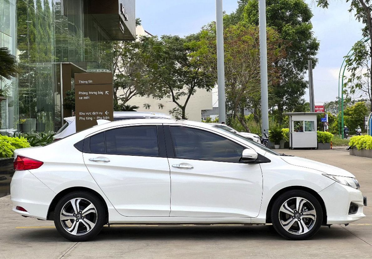 Honda City   1.5 G 2016 - Bán Honda City 1.5 G sản xuất năm 2016, màu trắng, 389tr