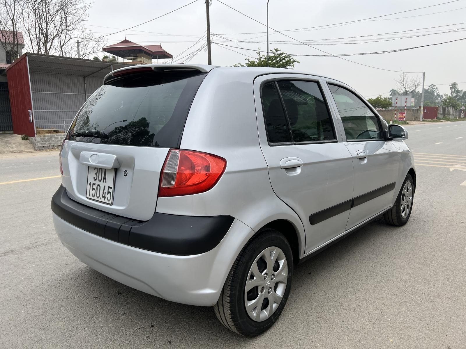 Hyundai Getz MT 2009 - Cần bán lại xe Hyundai Getz MT đời 2009 mới 95% giá tốt 130tr