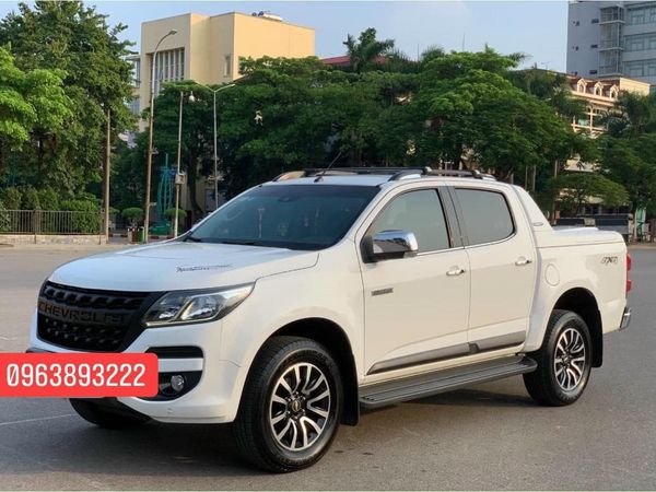 Chevrolet Colorado 2.8L 4x4 AT 2017 - Cần bán gấp Chevrolet Colorado 2.8L 4x4 AT năm 2017, màu trắng, giá tốt