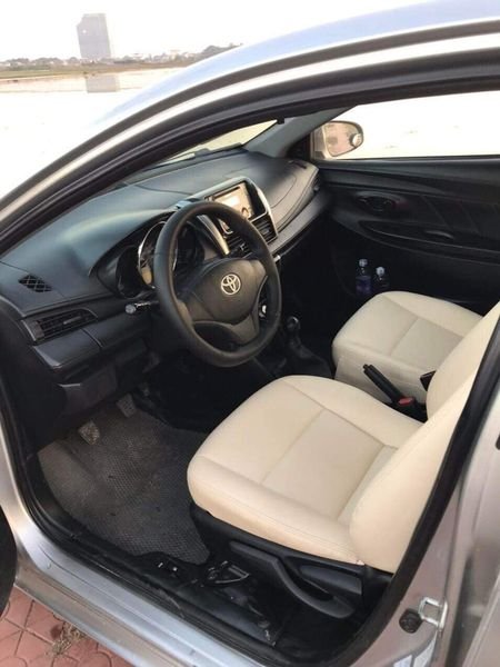 Toyota Vios 2014 - Bán ô tô Toyota Vios 1.5E MT sản xuất năm 2014, màu bạc