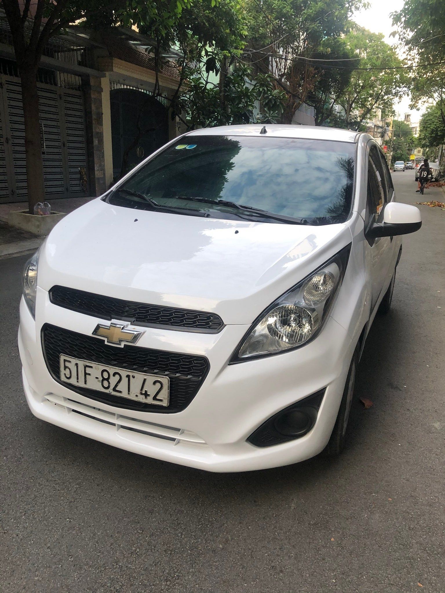 Chevrolet Spark LS 2016 - Bán Chevrolet Spark LS năm sản xuất 2016, màu trắng