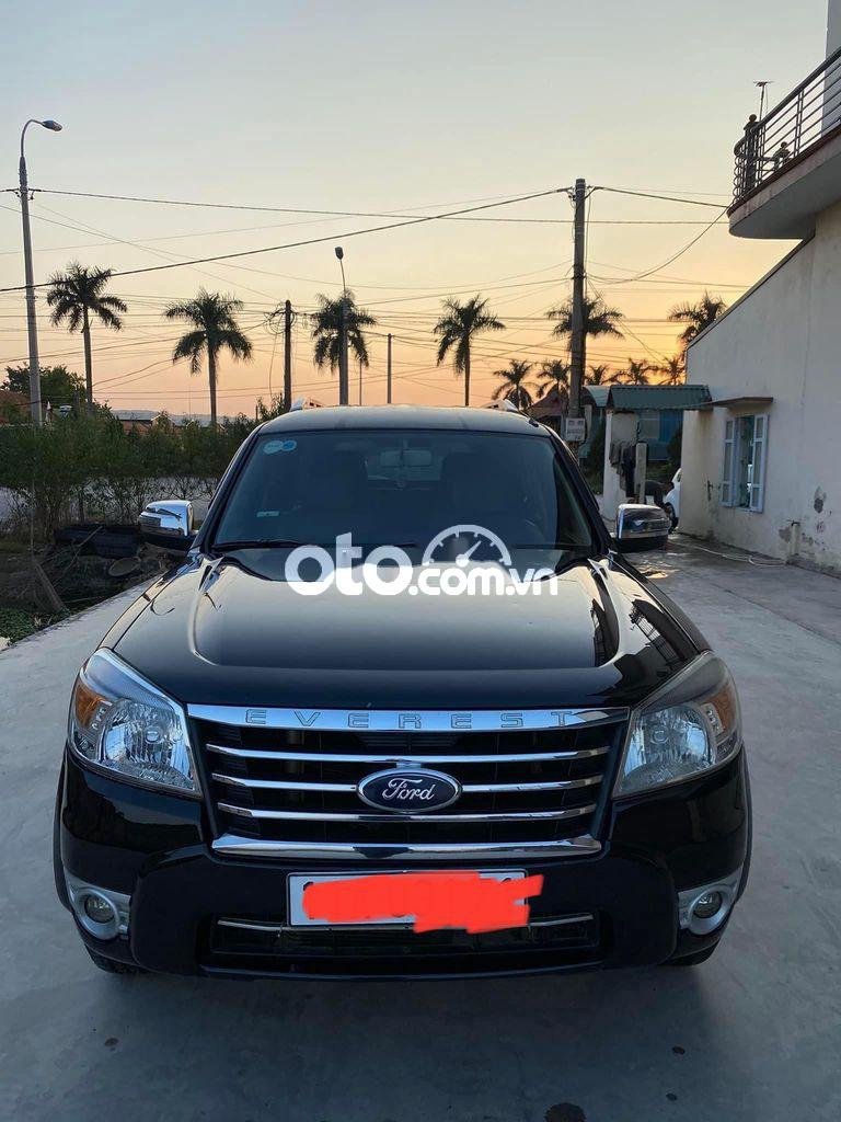 Ford Everest 2012 - Bán xe Ford Everest Ambiente 2.0MT năm 2012