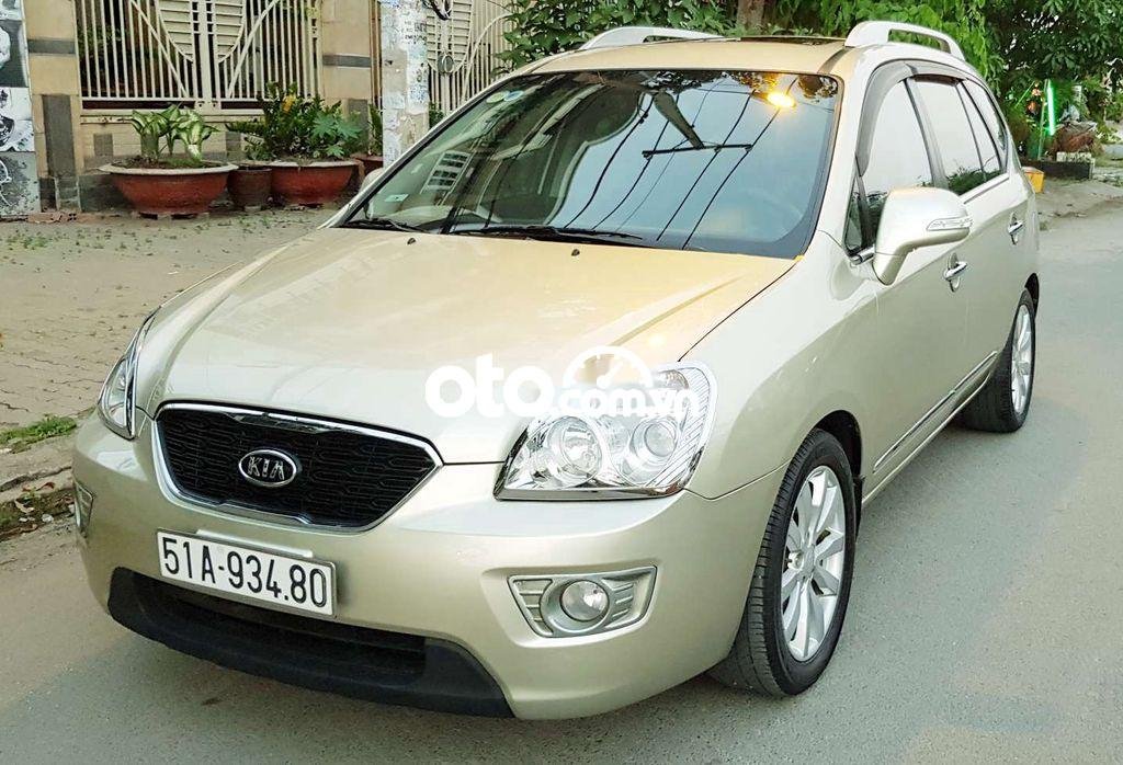 Kia Carens 2.0AT 2021 - Cần bán Kia Carens 2.0AT sản xuất năm 2021