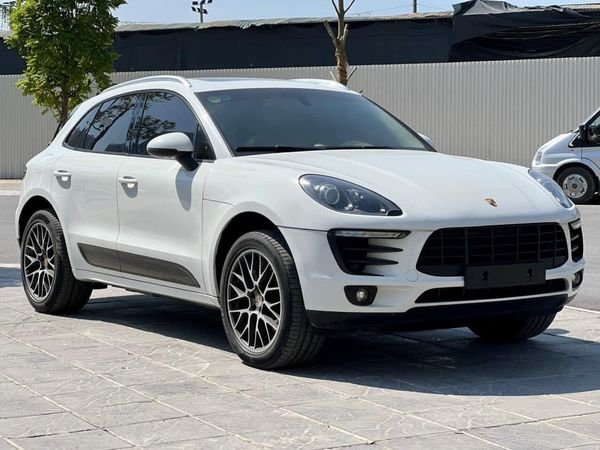 Porsche Macan 2.0AT 2015 - Bán Porsche Macan 2.0AT sản xuất năm 2015, màu trắng