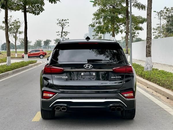 Hyundai Santa Fe Premium 2019 - Bán ô tô Hyundai Santa Fe Premium năm sản xuất 2019, màu đen