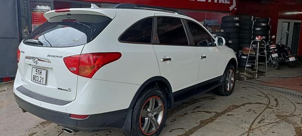 Hyundai Veracruz 3.8AT 2021 - Bán ô tô Hyundai Veracruz 3.8AT năm 2021, màu trắng còn mới, 385 triệu