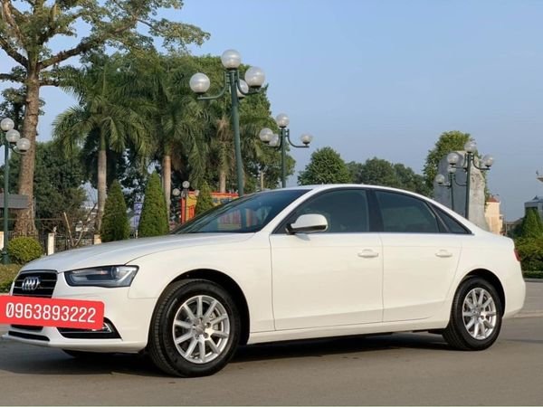 Audi A4 1.8L TFSI 2014 - Cần bán gấp Audi A4 1.8L TFSI sản xuất năm 2014, màu trắng