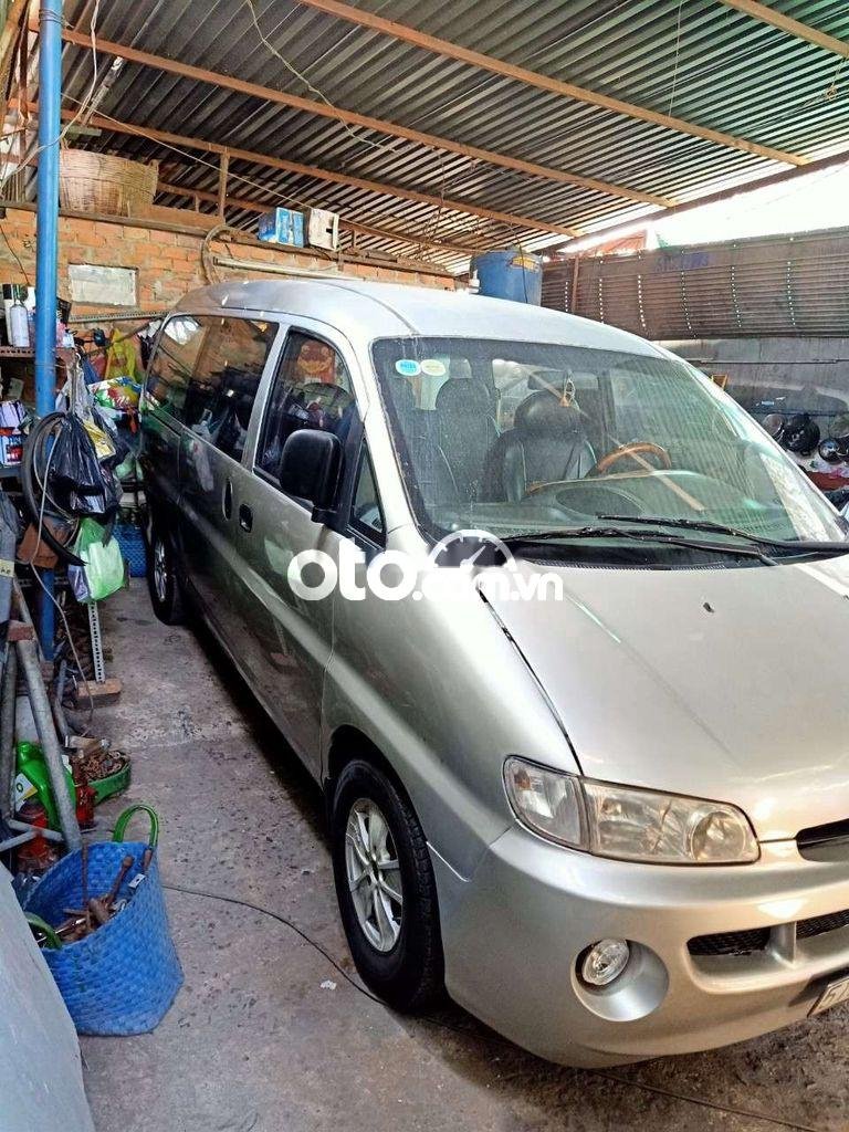 Hyundai Starex 1998 - Bán ô tô Hyundai Starex sản xuất 1998 xe gia đình, giá chỉ 155 triệu