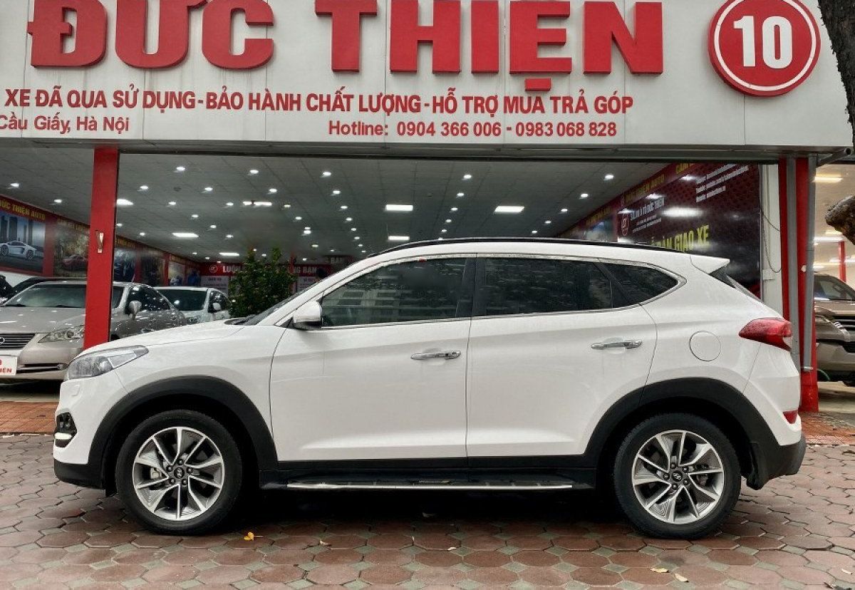 Hyundai Tucson   2.0  2018 - Cần bán Hyundai Tucson 2.0 năm 2018, màu trắng, giá 760tr